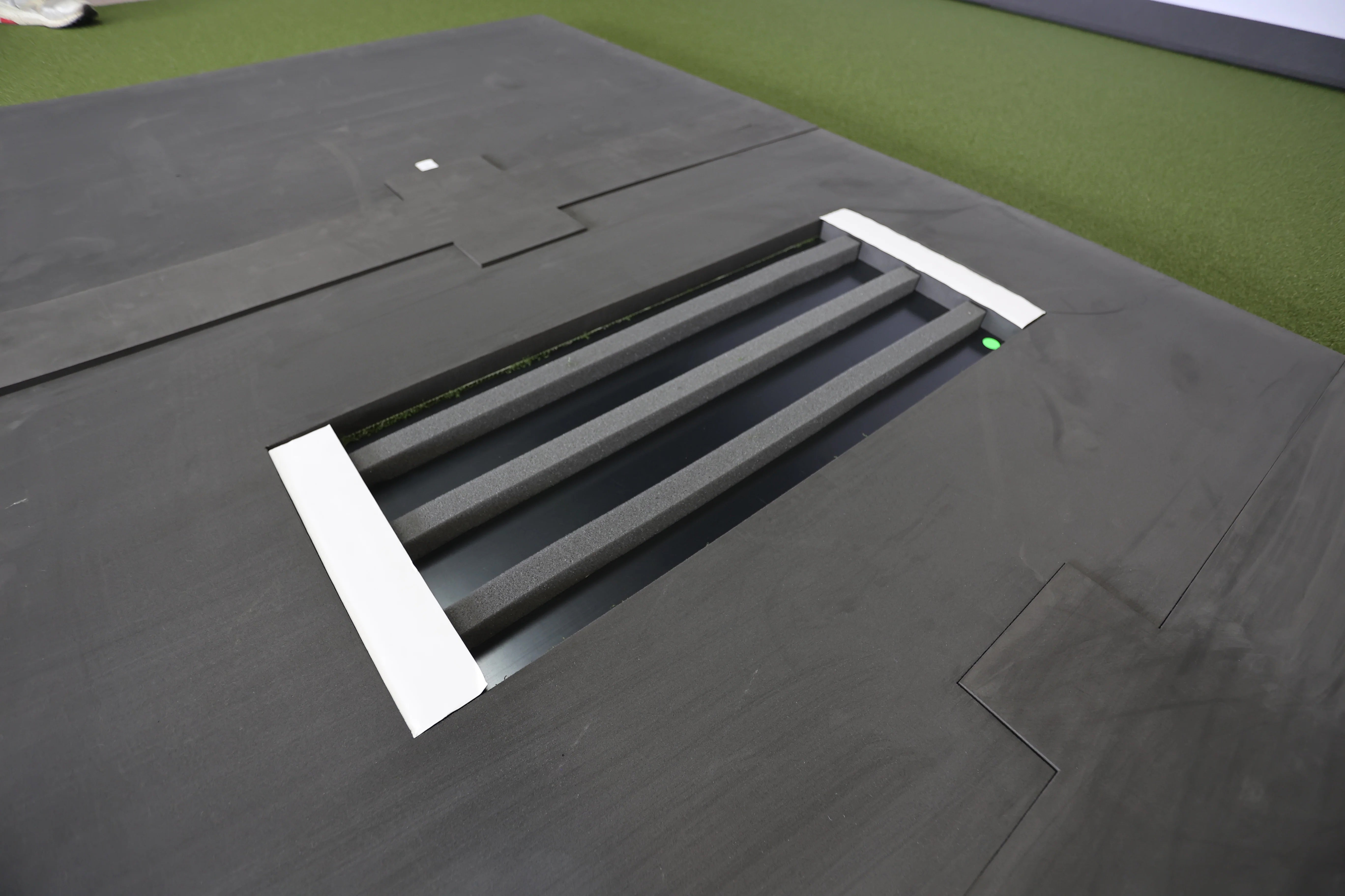 Gungho Golf Holy Grail Hitting Mat